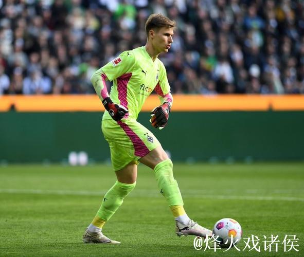 图片报:门兴门将尼古拉斯表现抢眼,应入选德国国家队 图片报:门兴门将尼古拉斯表现抢眼,应入选德国国家队